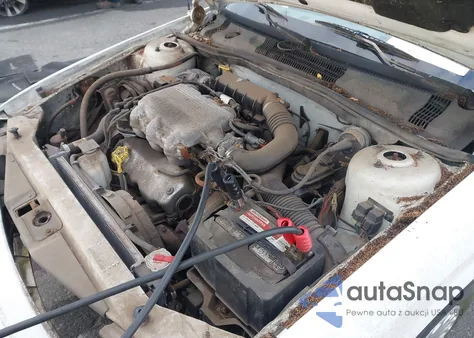 1995 Plymouth Acclaim z USA, uszkodzony, nr VIN 3P3AA4638ST533116